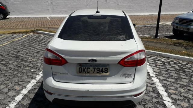 NEW Fiesta titanium sedã - Foto 4