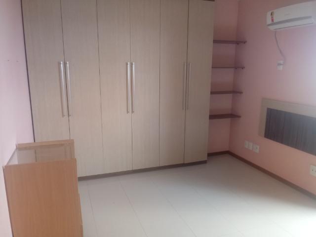 Torre de Itaúna 220 m² semi mobiliado 4 suítes 2 vagas - Foto 3