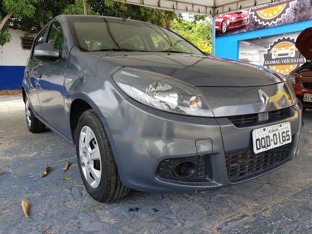 Renault Sandero 1.6 2014