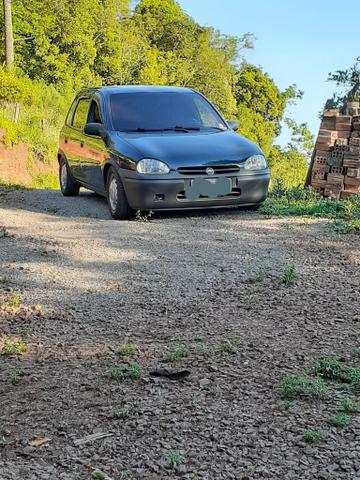 Corsa Baixo e Xenon Legalizado