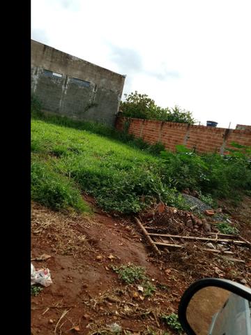 Vende - lote na cidade araçu aceito proposta - Foto 2