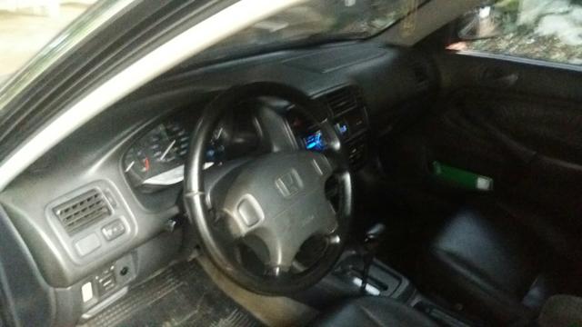 Vendo Honda Civic ano 2000 vapor 7500
