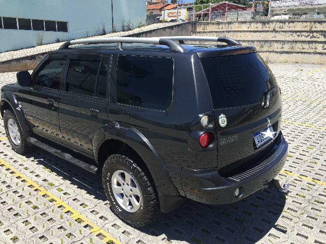 Pajero Sport - Foto 2