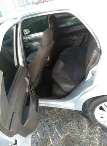 Chevrolet Celta 1.0 Life - Foto 8