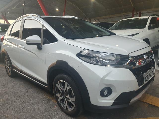 Honda wrv 2018 com 18 km rodado aceito troca ou - Foto 2