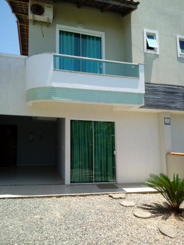 Belo sobrado à 250m da praia em Mariscal - Foto 18