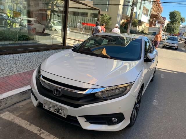 Honda Civic Touring 1.5 turbo 16/17 unico dono