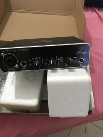 Interface de áudio