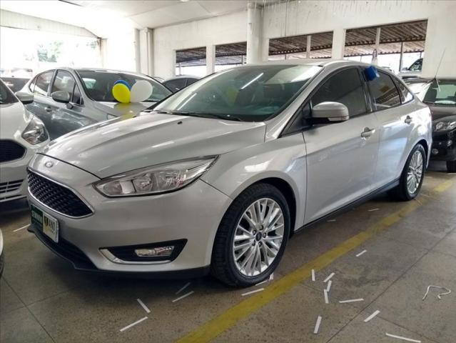 Ford Focus 2.0 se 16v