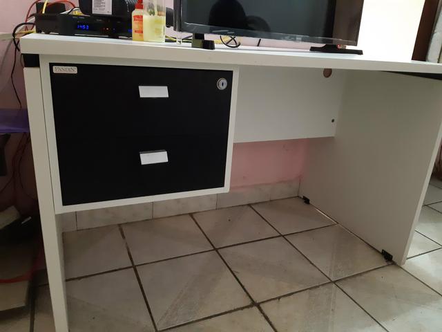 Mesa de escritório & gamer - Foto 2