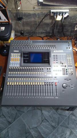Mesa digital Yamara 02R