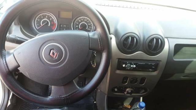 Vende-se logan prata 2010 modelo 2011 - Foto 4