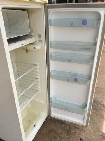Geladeira Electrolux - Foto 4