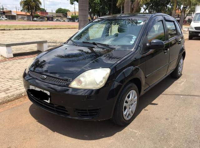 Ford Fiesta Hatch - Foto 2