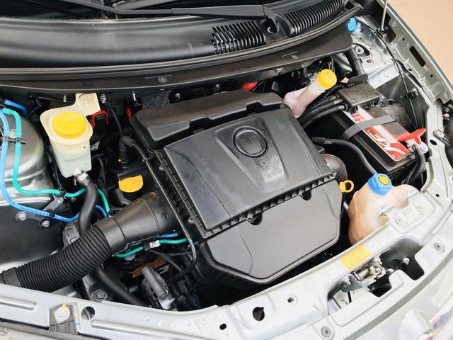 Fiat Palio Essence 1.6 2016 - Foto 5