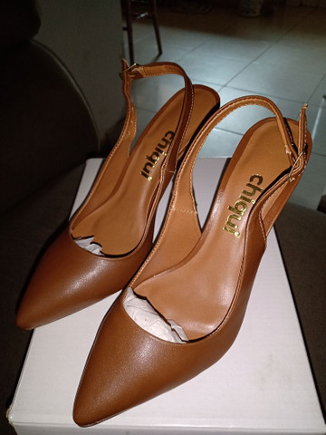 chiqueteiras calcados