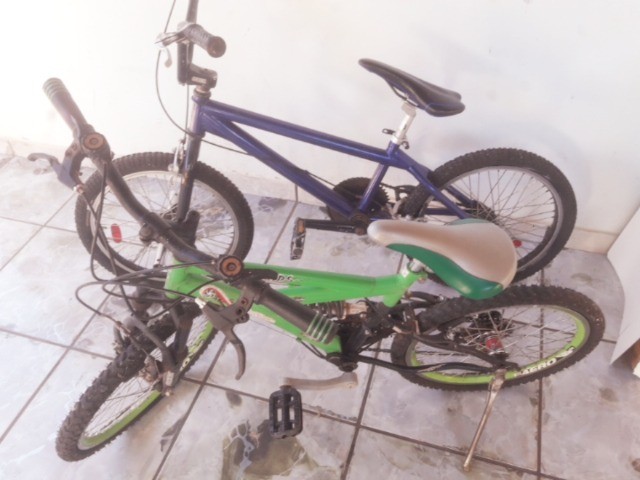 Vende-se 2 bicicleta infantil - Foto 2
