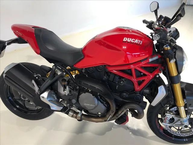 Ducati Monster 1200 s
