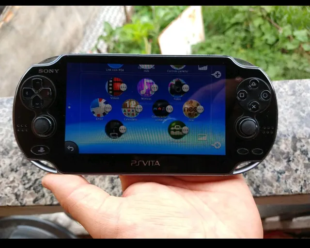 PORTAL DE BOAS VINDAS: PS Vita: Como baixar e instalar jogos de PSP pela  Playstation Store