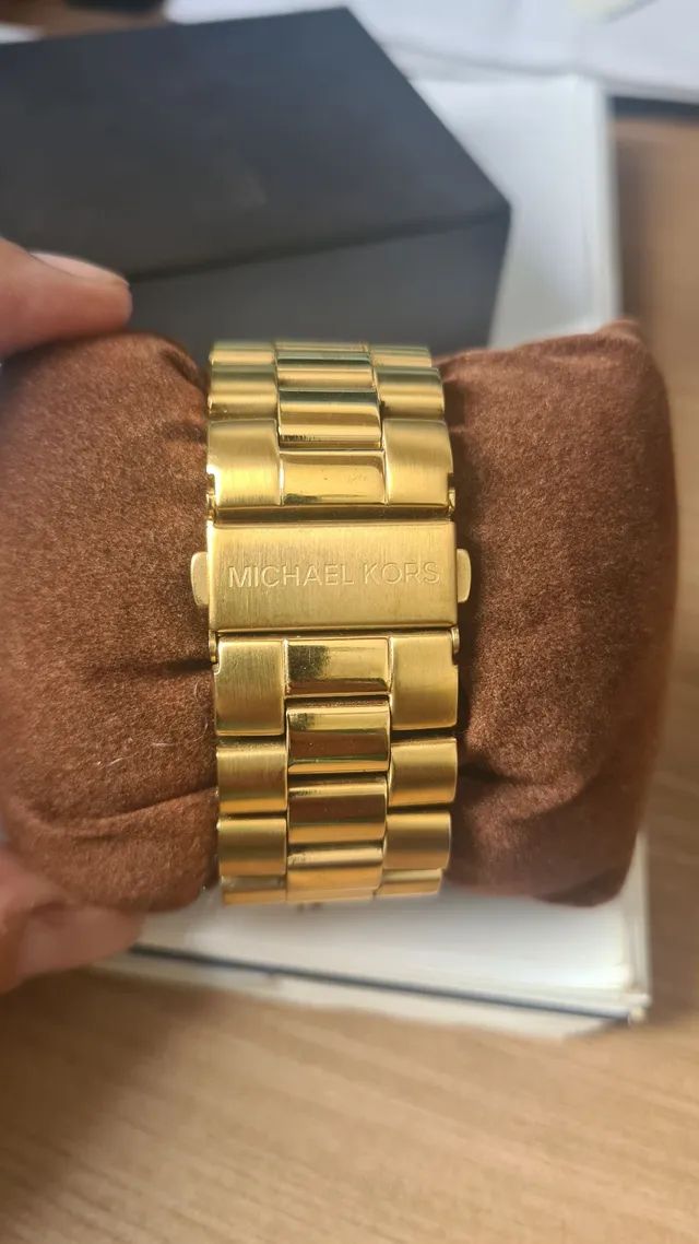 Relógio Michael Kors Original Dourado 48mm - Foto 2