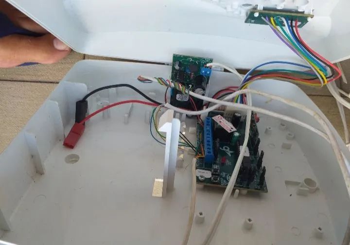 centrais completas e  aparte, artes de aluminio de cerca eletrica.  - Foto 3