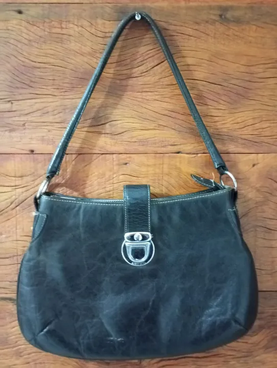 Bolsa Arezzo Couro Hobo