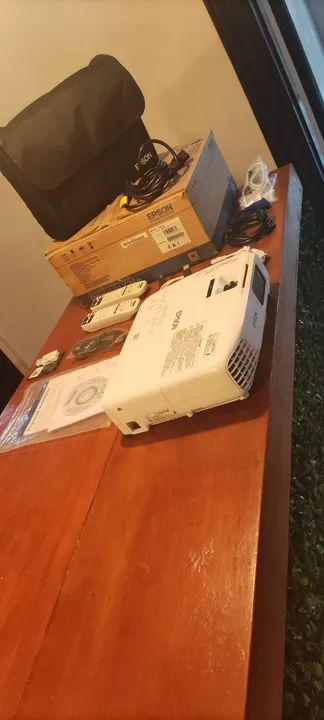 Projetor Profissional Epson X24+  - Foto 2