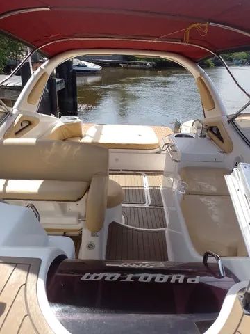Lancha Phantom 300 diesel  - Foto 5