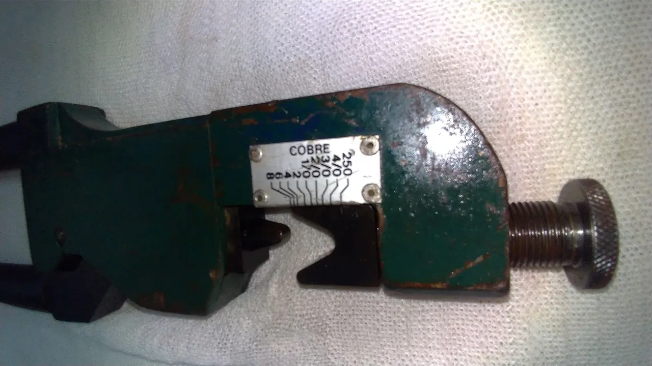 Crimpadora tubular para Cabos Elétricos