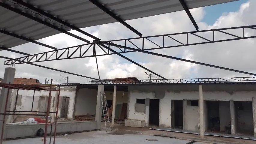 Treliças e Tesouras