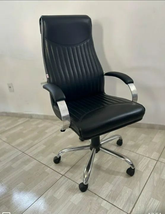 Móveis completos para o seu negócio ESCOLA DE CURSOS