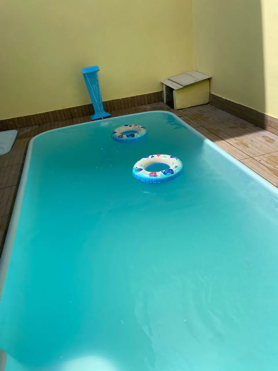 Casa com piscina para temporada