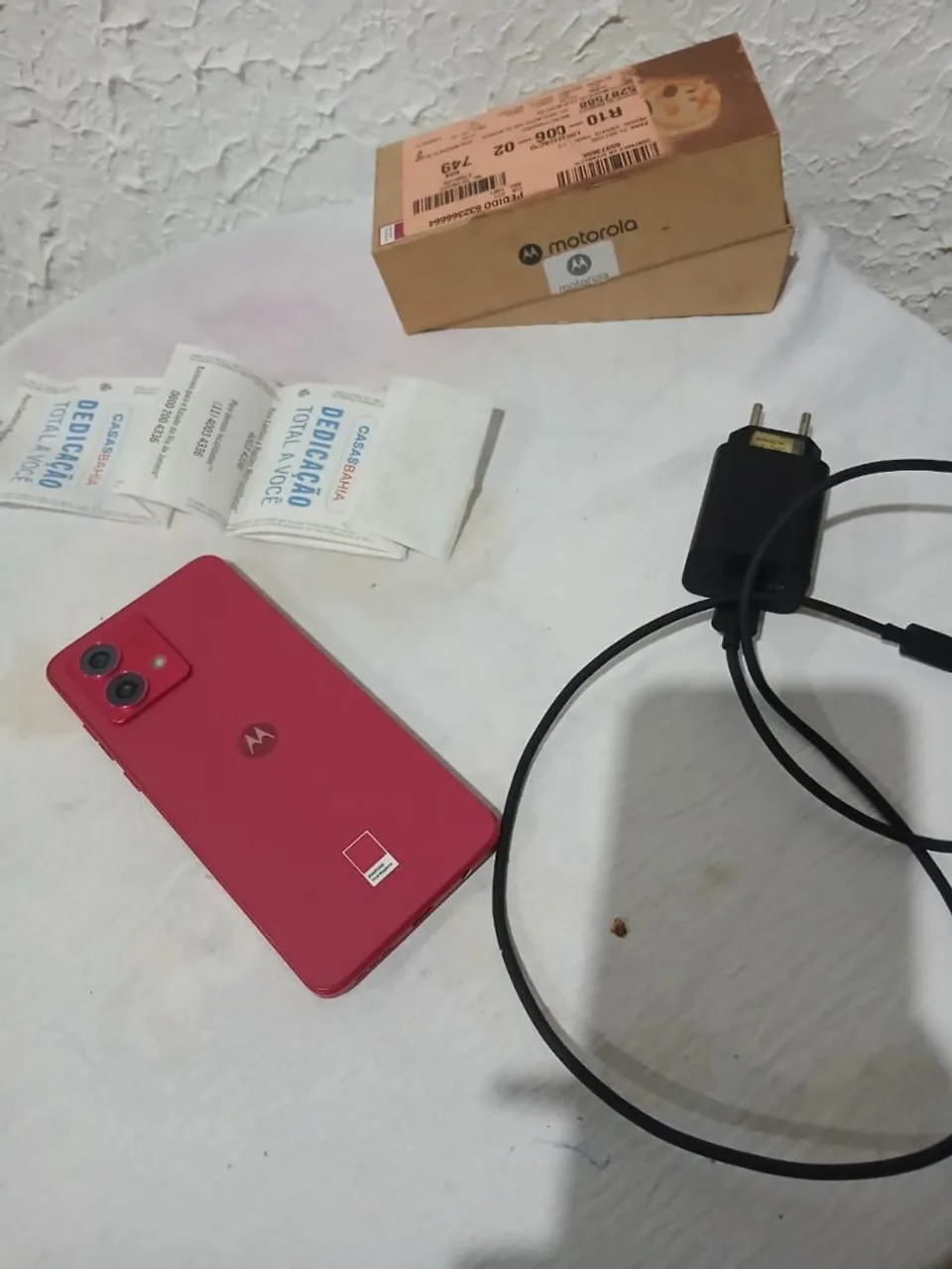 MOTO G84