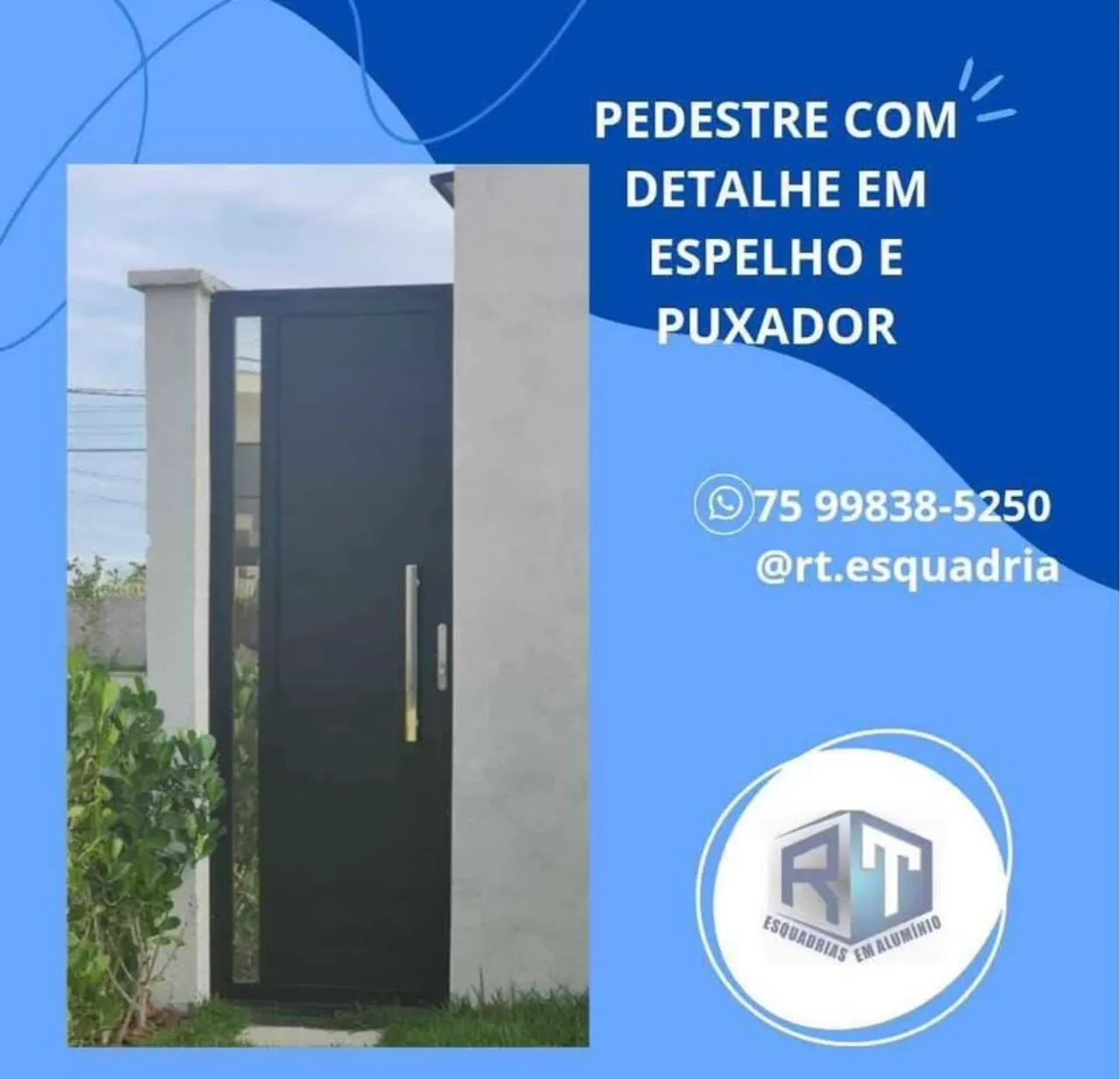 Porta Pedestre com Detalhe na em Espelho e Puxador
