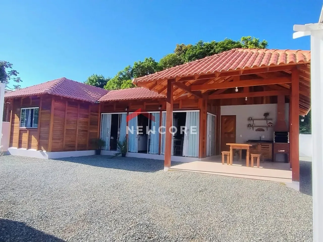 Casa em Almeida Garret - Quinta dos Açorianos - Barra Velha/SC