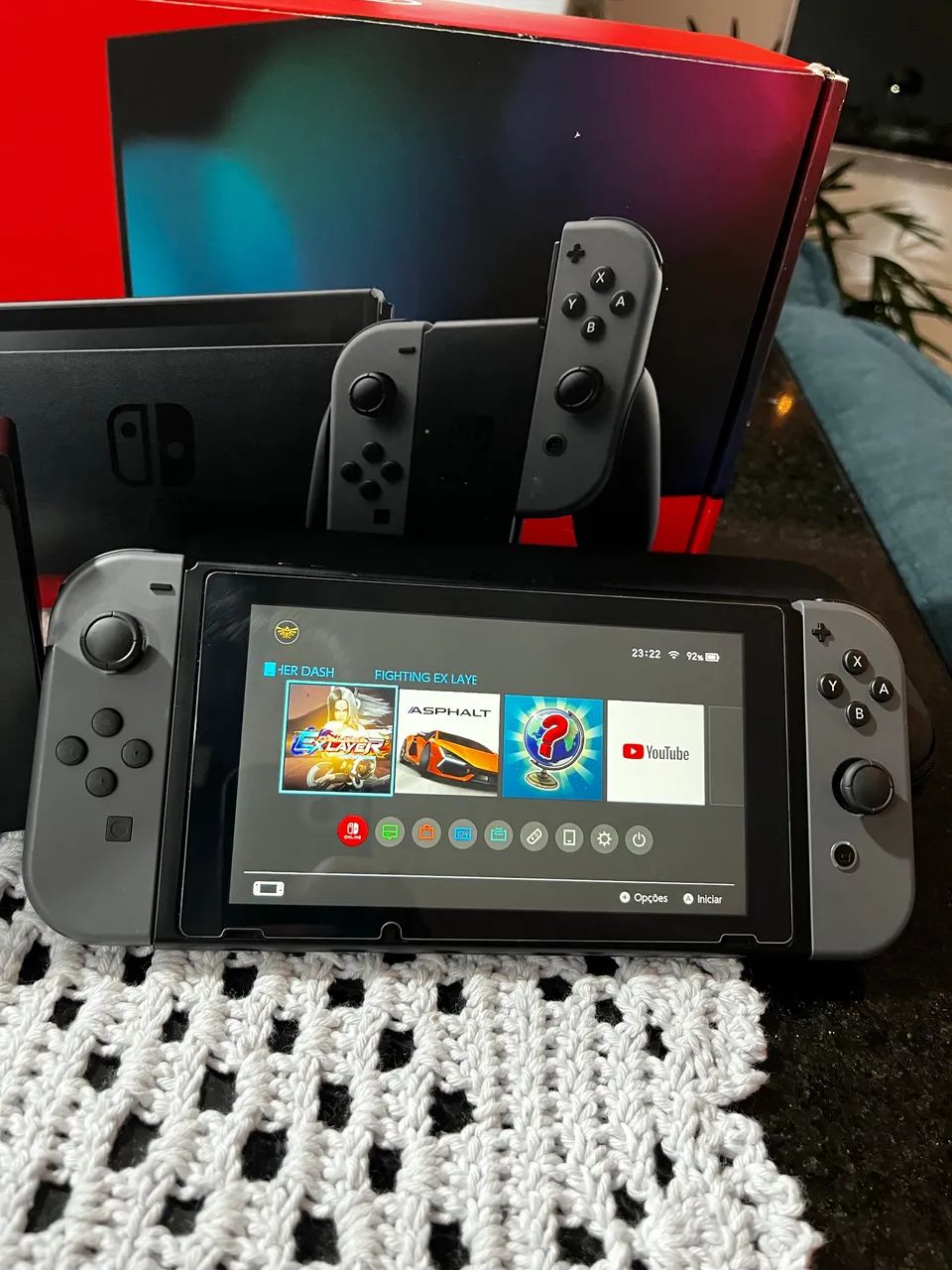 Nintendo Switch 64318474921857123