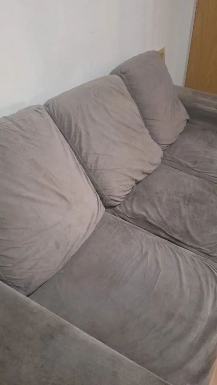 Used Sofa64728843173633123