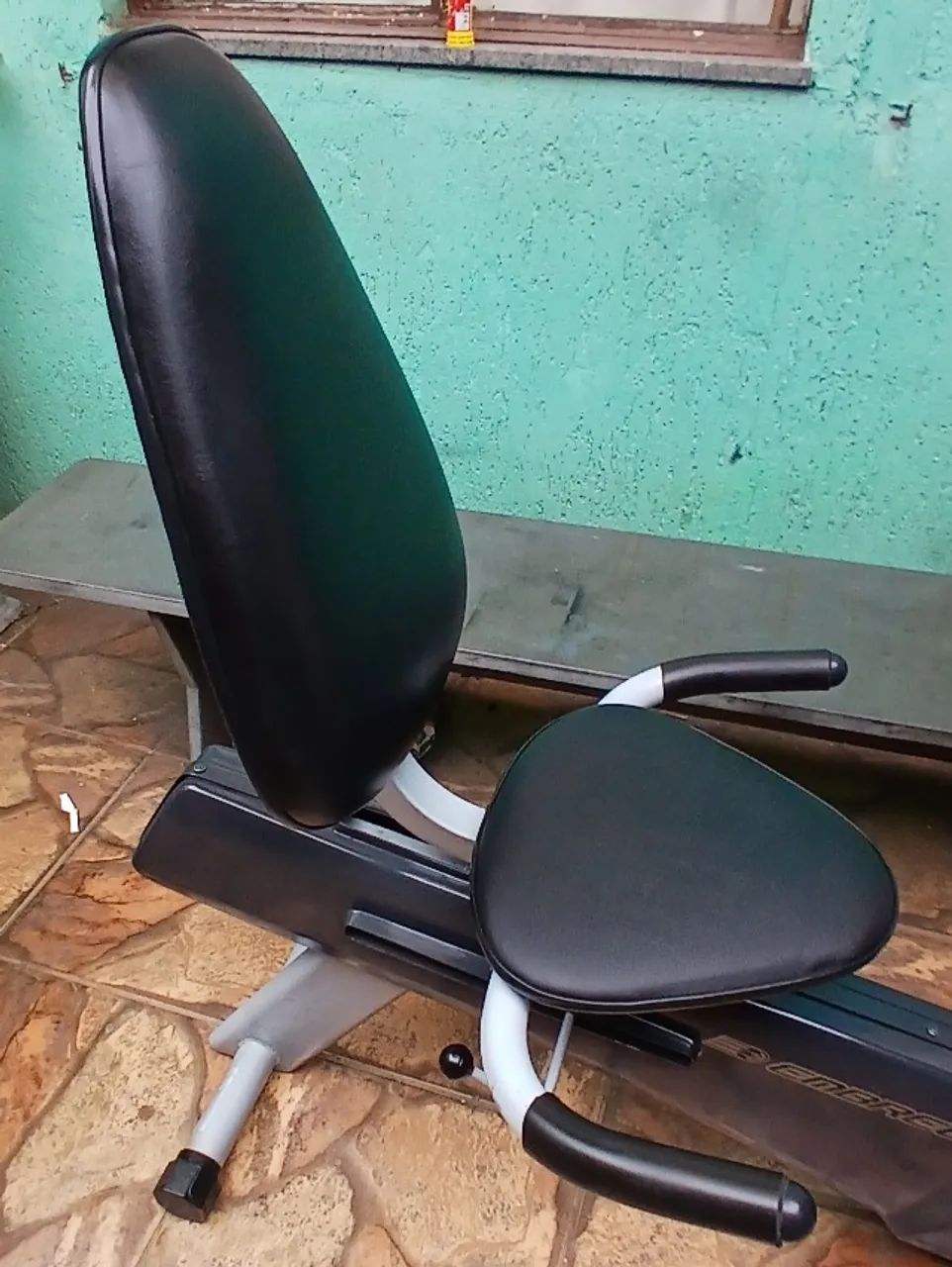 Ate 10x sem Juros - Bicicleta Ergométrica Eletromagnética Horizontal Embreex - Profissiona - Foto 4