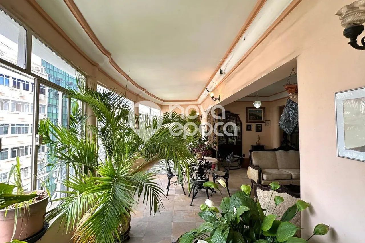 Copacabana | Apartamento 6 quartos, sendo 1 suite