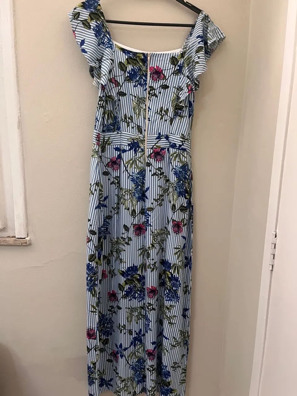 Vestido em tecido de viscose com forro número 38