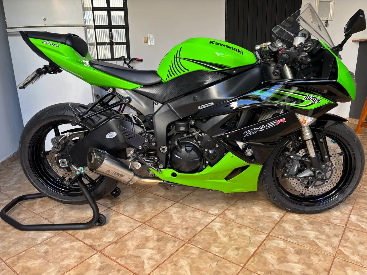 Kawasaki Zx-6r 600cc 2011 - 1437424131 | OLX