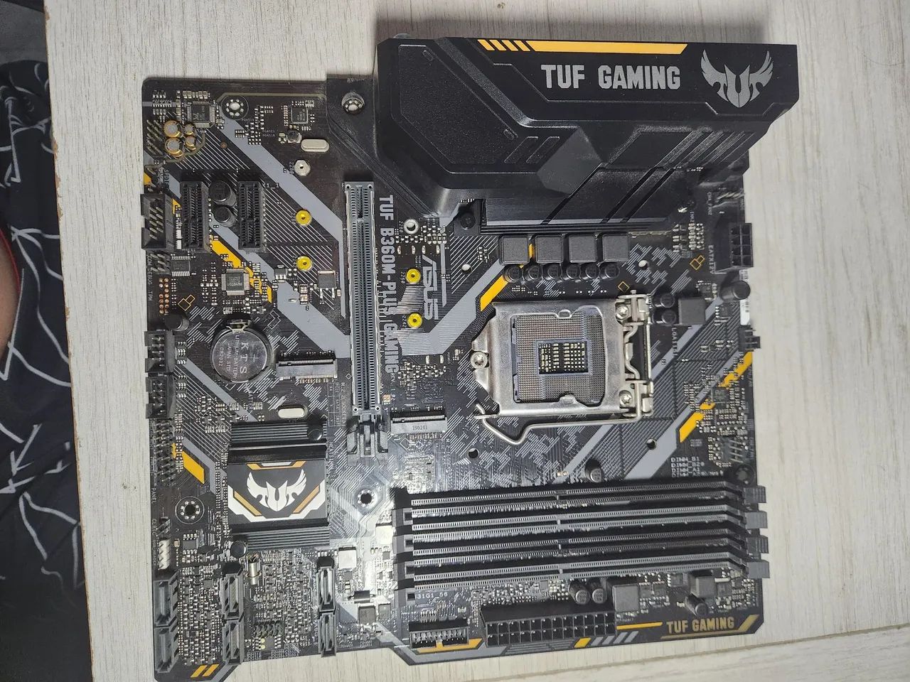 Kit upgrade pc, ASUS TUF B360M-PLUS GAMIN, Intel i5 9400f, e 2 pente de memória  ddr4 8gb  - Foto 4