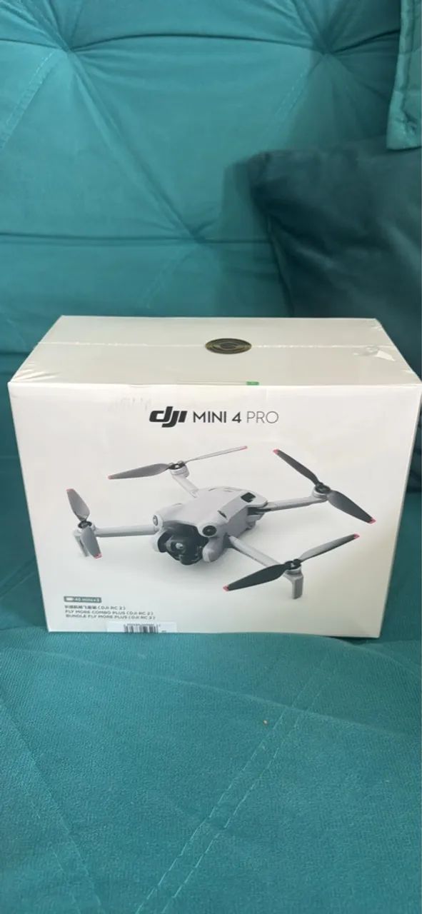 Drone Dji Mini 4 pro combo Fly more anatel BR ( rádio RC 2 tela )  - Foto 2