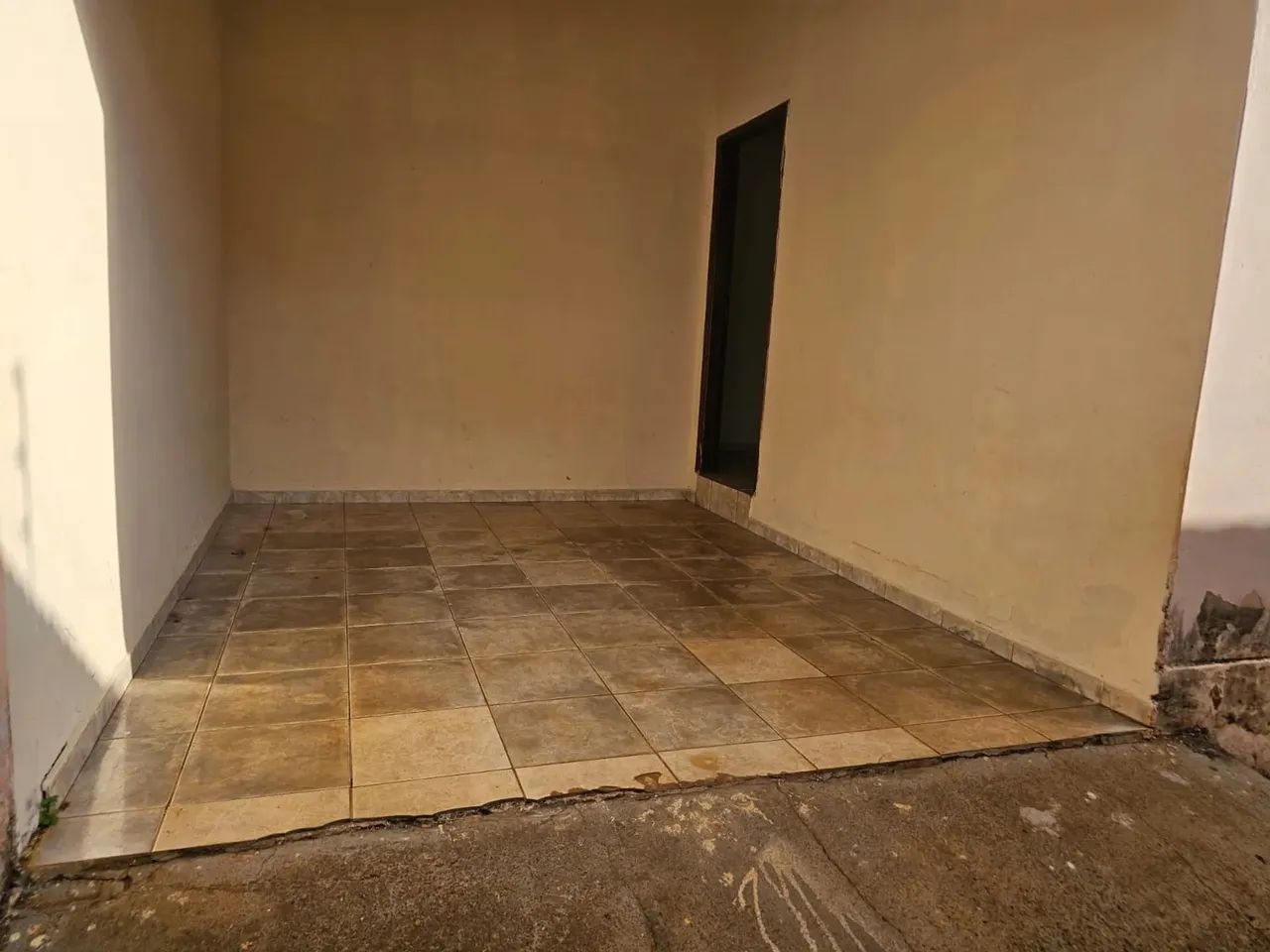 Térrea para aluguel possui 165 metros quadrados com 3 quartos - Foto 2