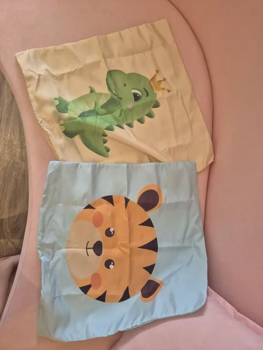 Capa Almofadas Decorativas - Dinossauros - Foto 2