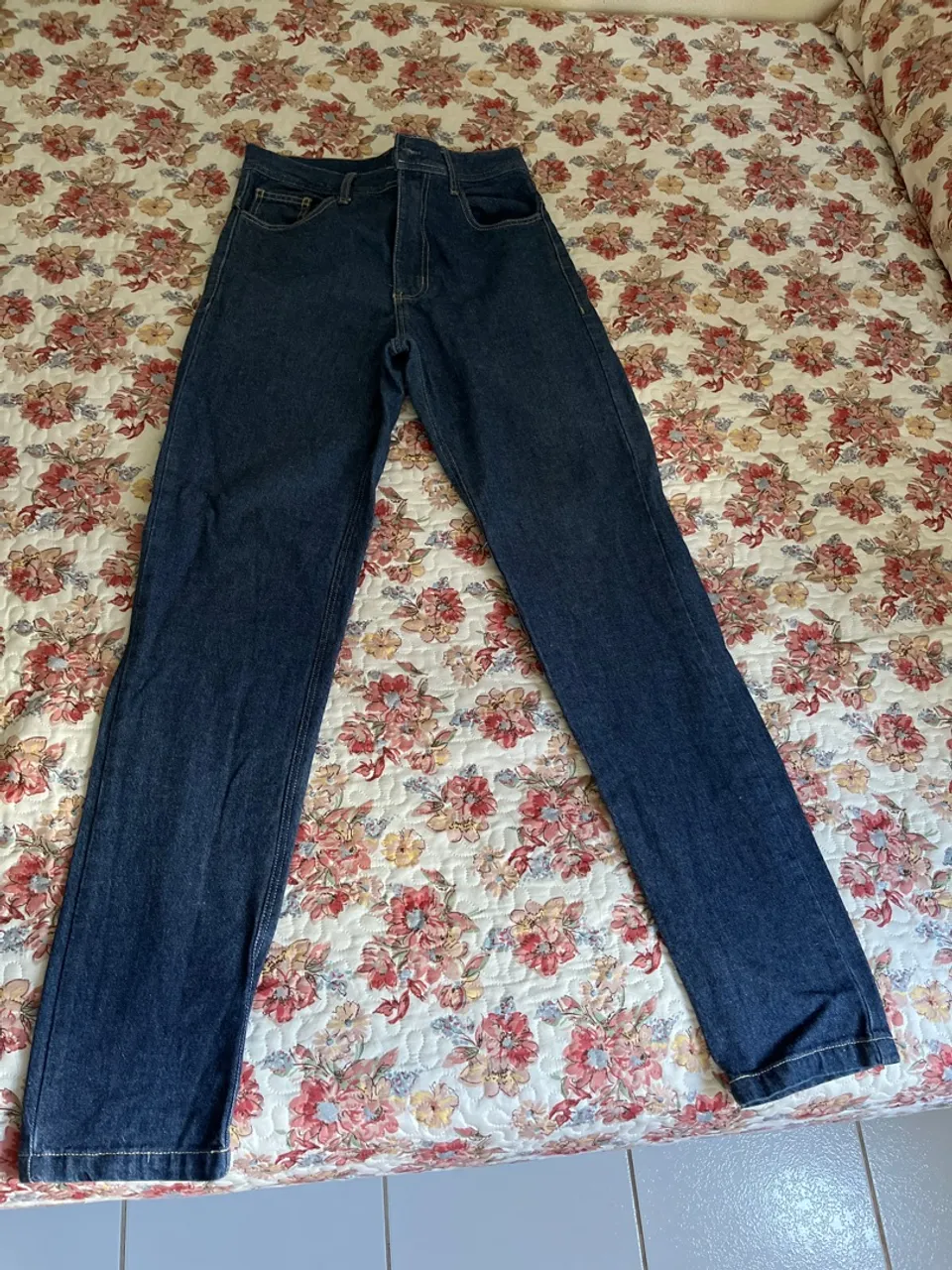 Calça Jeans Azul Escuro - Padrão Militar