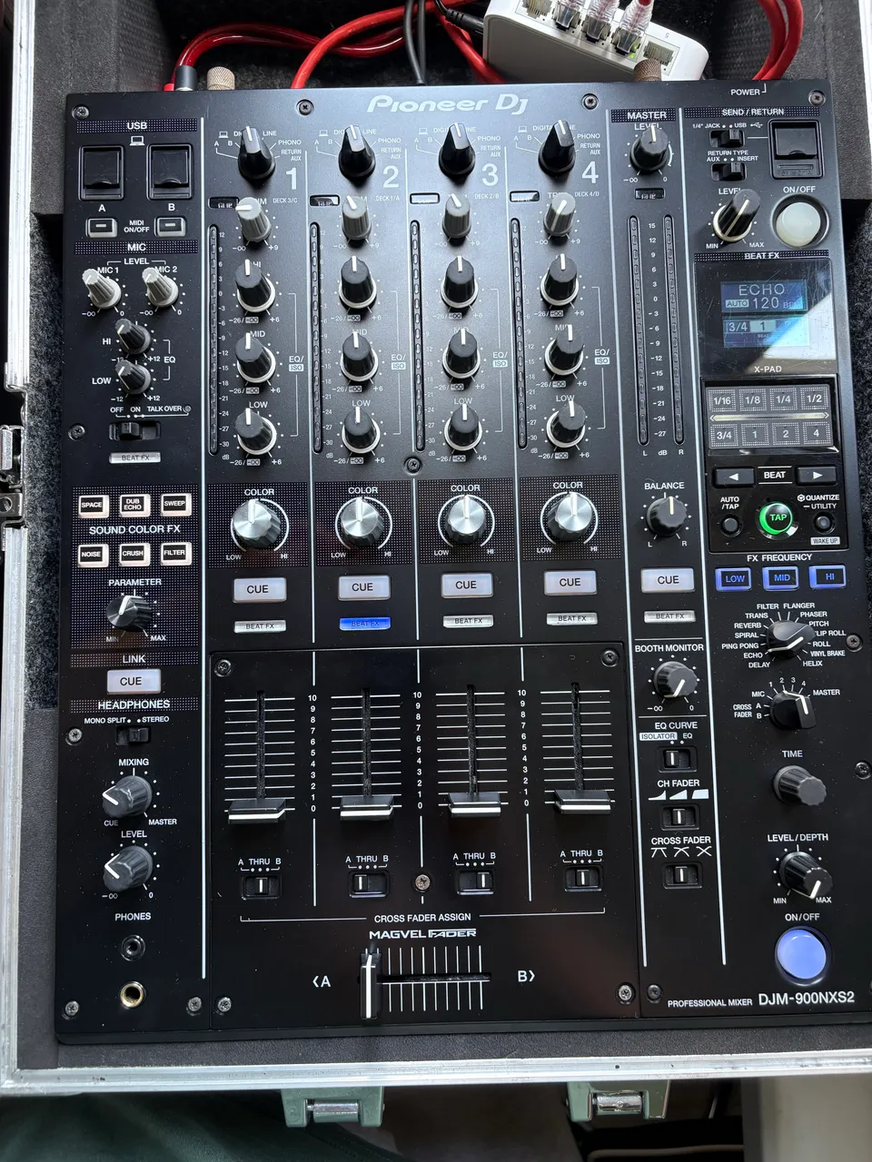 mixer djm 2000