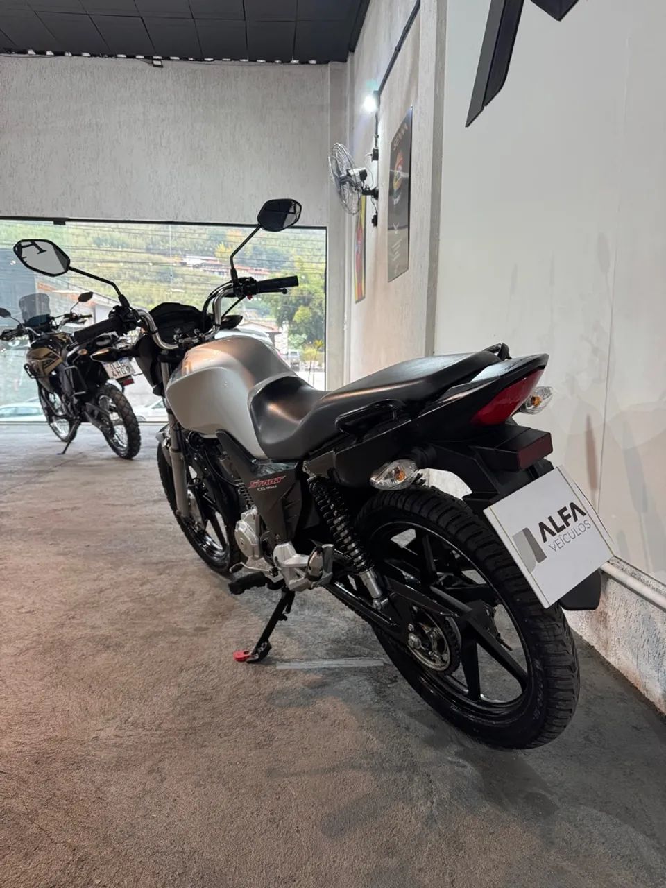 Cg start unico dono baixa km - vendo troco e financio - Foto 4