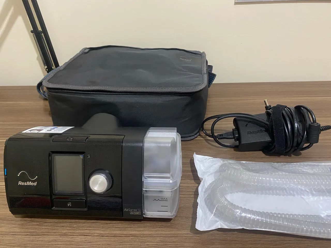 CPAP Resmed Airsense 10 automático + traqueia nova brinde  - Foto 3