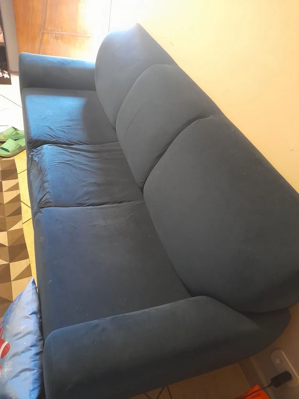 Sofá de 3 lugares azul - Foto 2